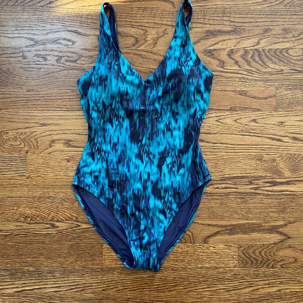 TYR Women’s‎ Teal Black One-Piece Competition Swimsuit XSmall  Medium Athlete